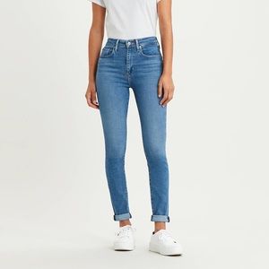 Levis 721 Highrise Skinny Size 28